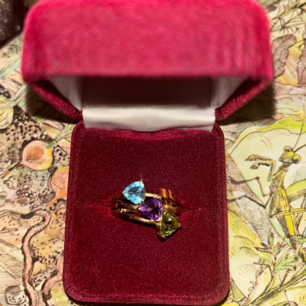 Elegant topaz + amethyst * peridot 10K gold ring